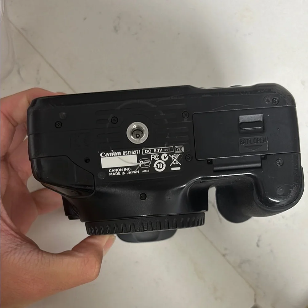 Canon EOS Rebel T2i Black Camera Body